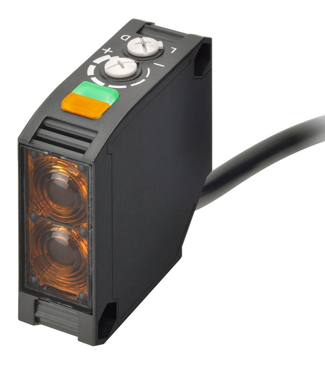 E3JK-DP11 2M PHOTOELECTRIC SENSOR, PNP, 2.5M OMRON