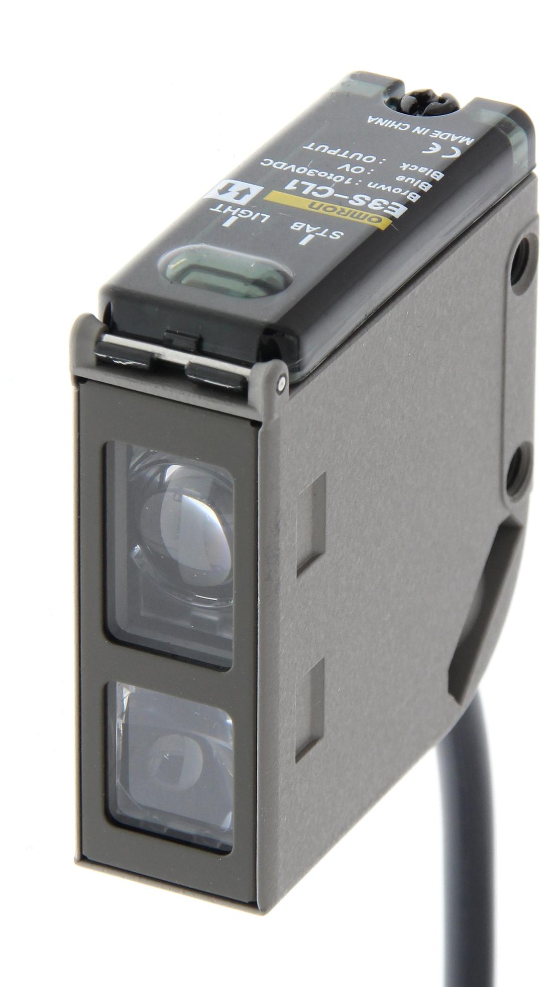 E3S-CL1 5M PHOTOELECTRIC SENSOR, NPN / PNP, 200MM OMRON