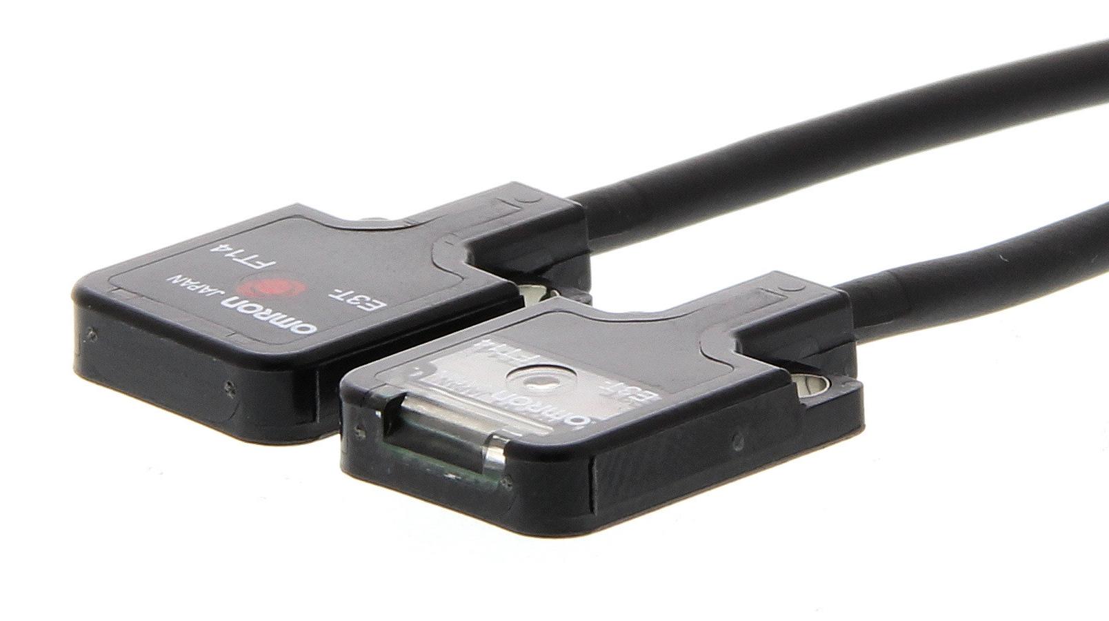 E3T-FT14 2M PHOTOELECTRIC SENSOR, PNP, 500MM OMRON