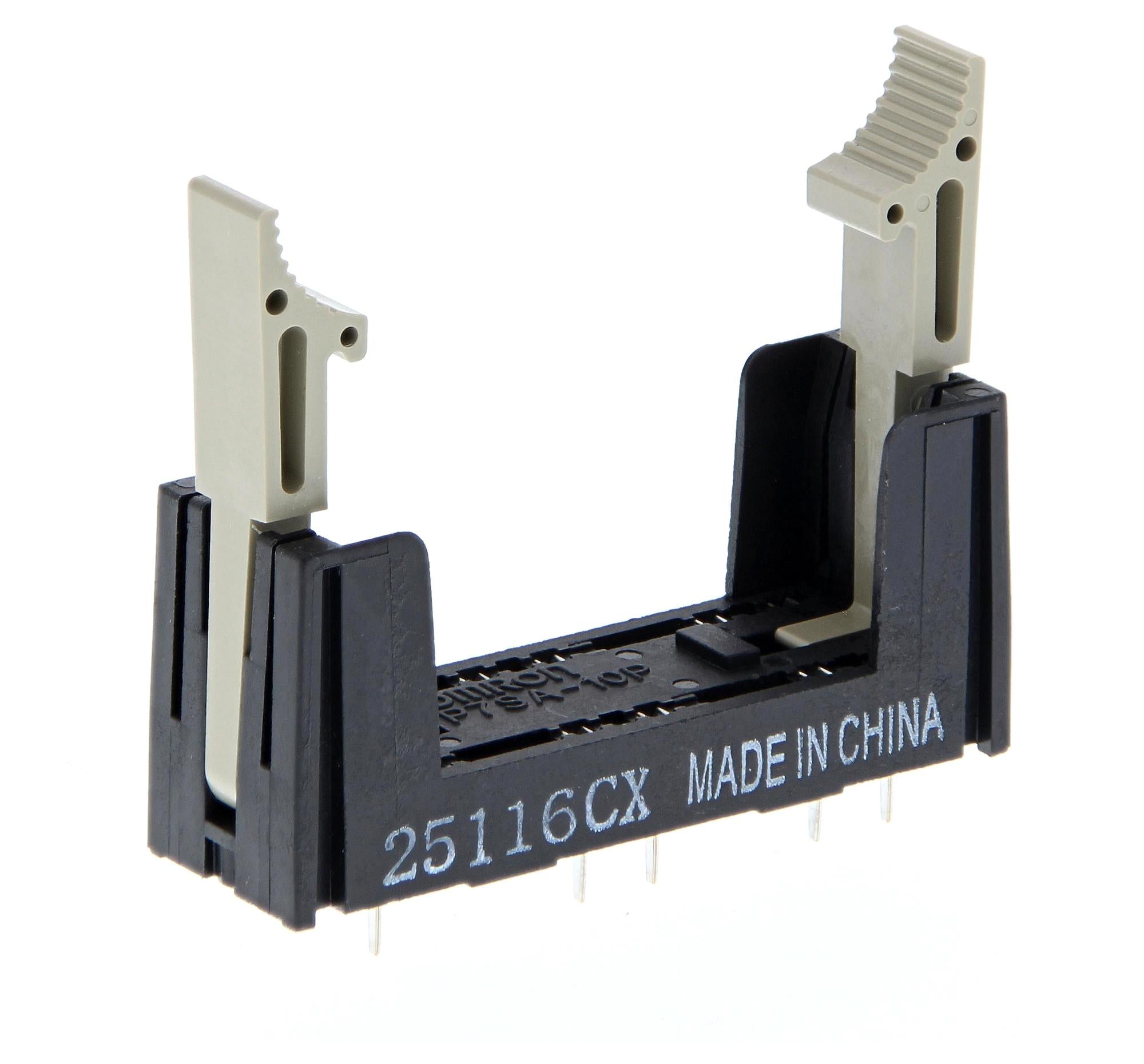 P7SA-10P RELAY SOCKET, 4 POS, TH, SOLDER OMRON