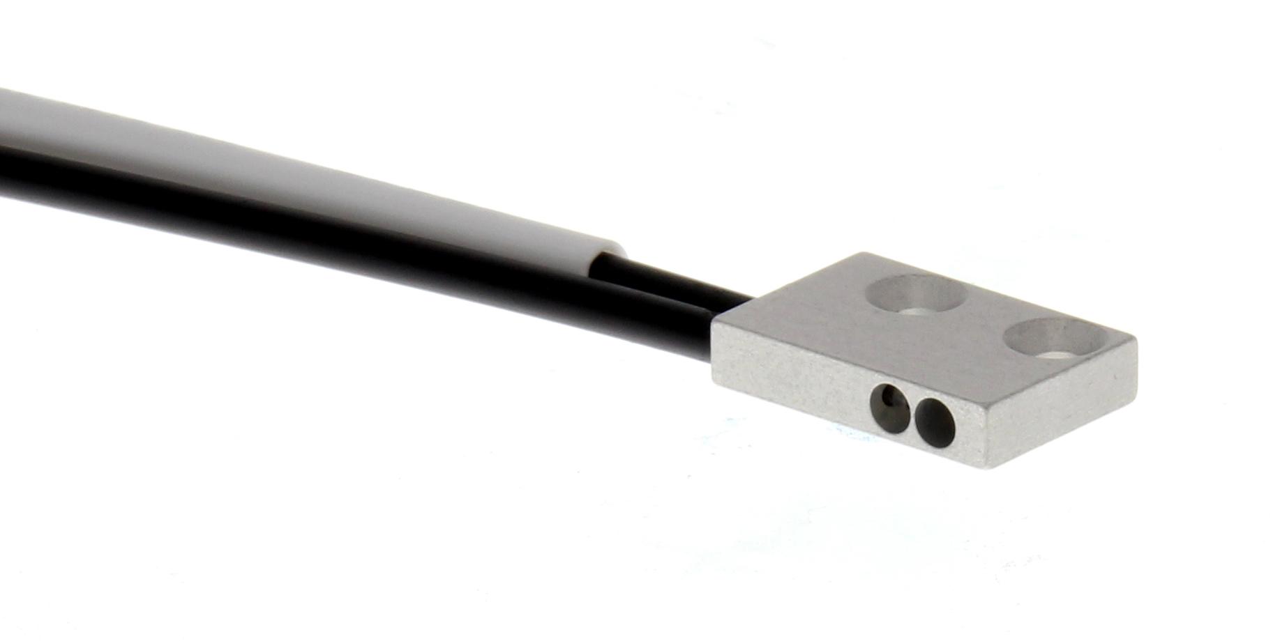 E32-D15YR 2M FIBRE OPTIC PHOTO SENSORS OMRON