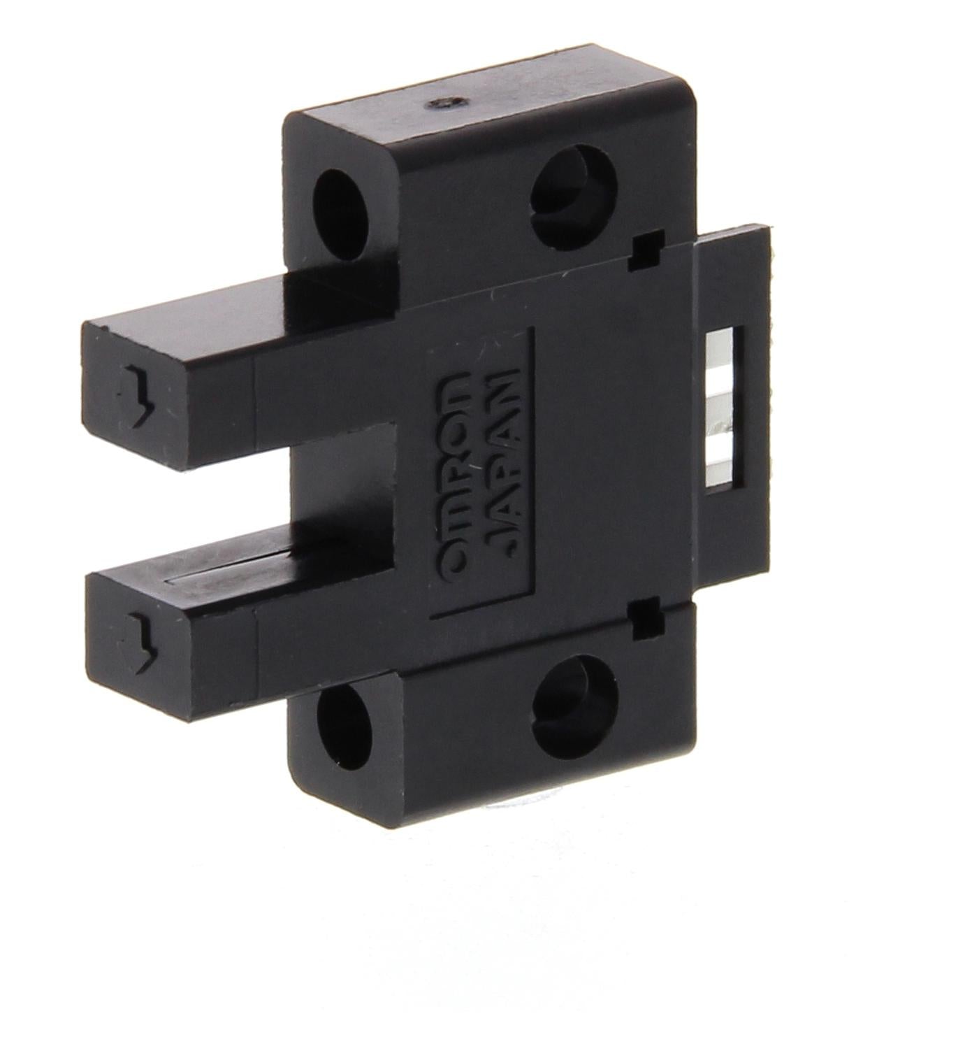 EE-SX670P PHOTOELECTRIC SENSOR, PNP, 0.05A, 5MM OMRON