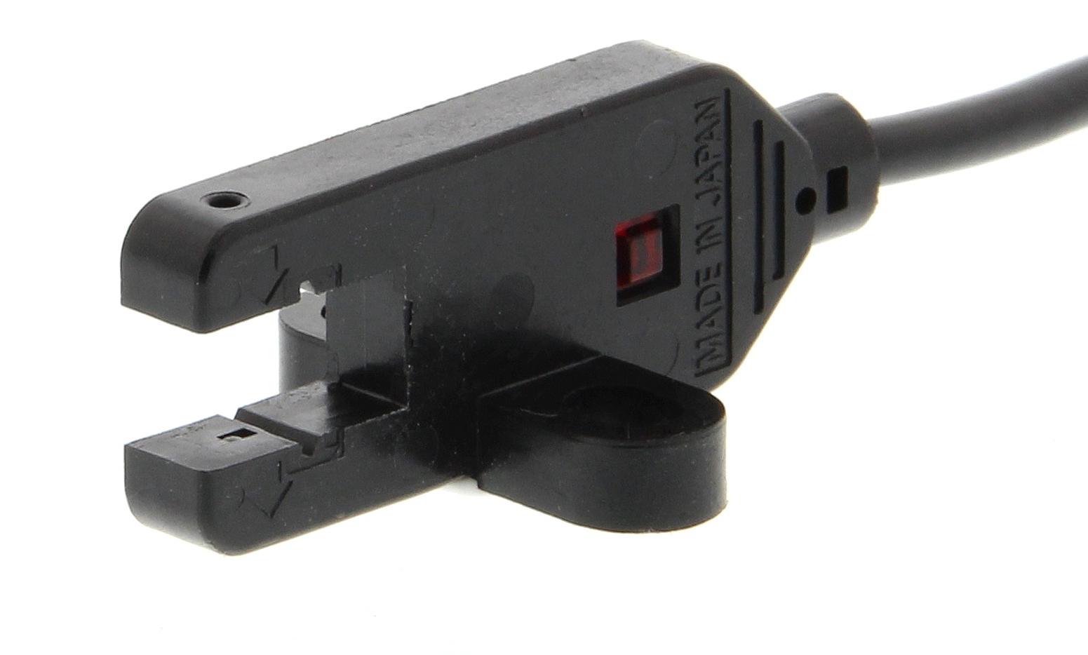 EE-SX772P PHOTOELECTRIC SENSOR, PNP, 5MM OMRON