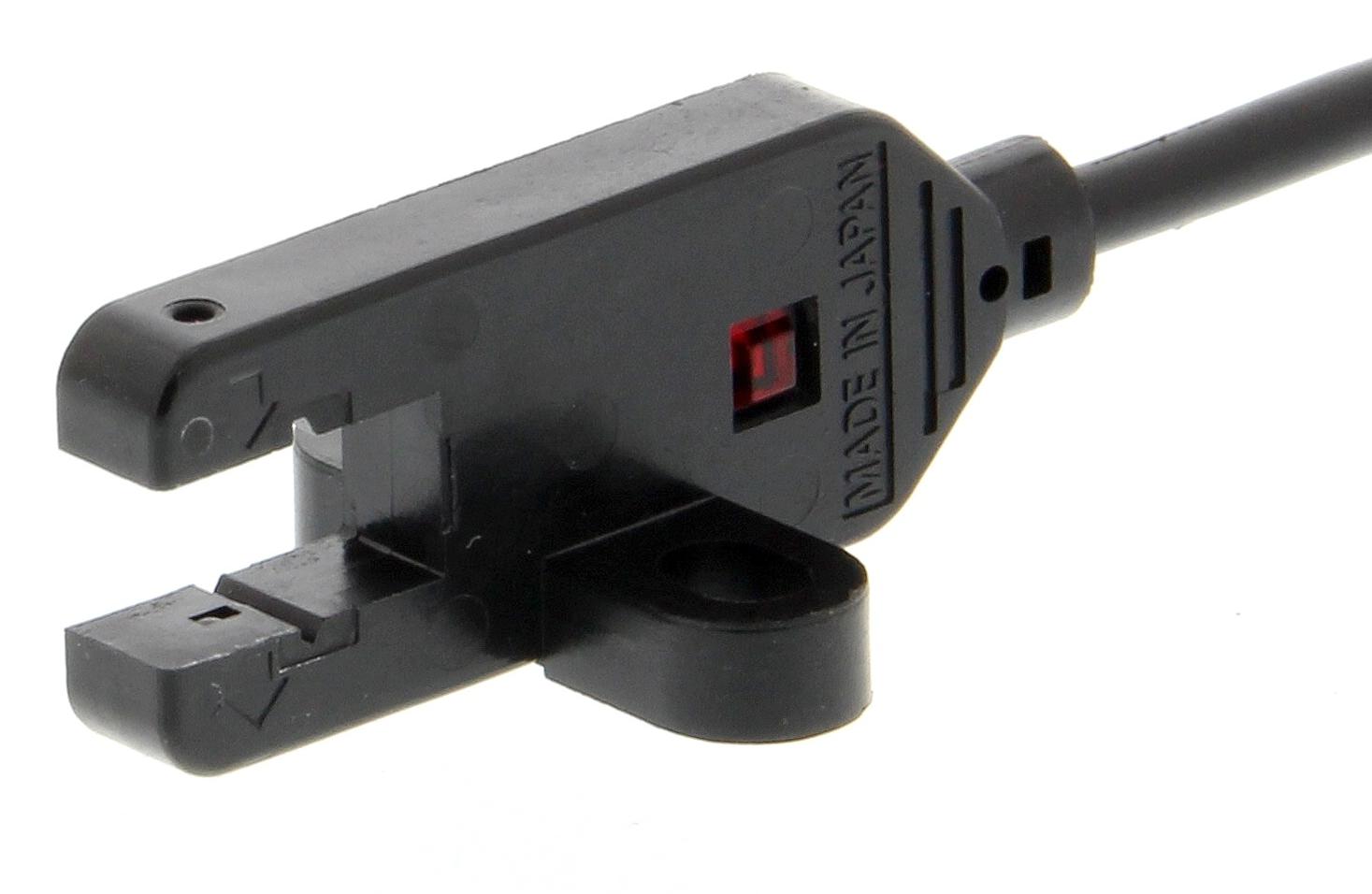 EE-SX872P PHOTOELECTRIC SENSOR, PNP, 5MM OMRON