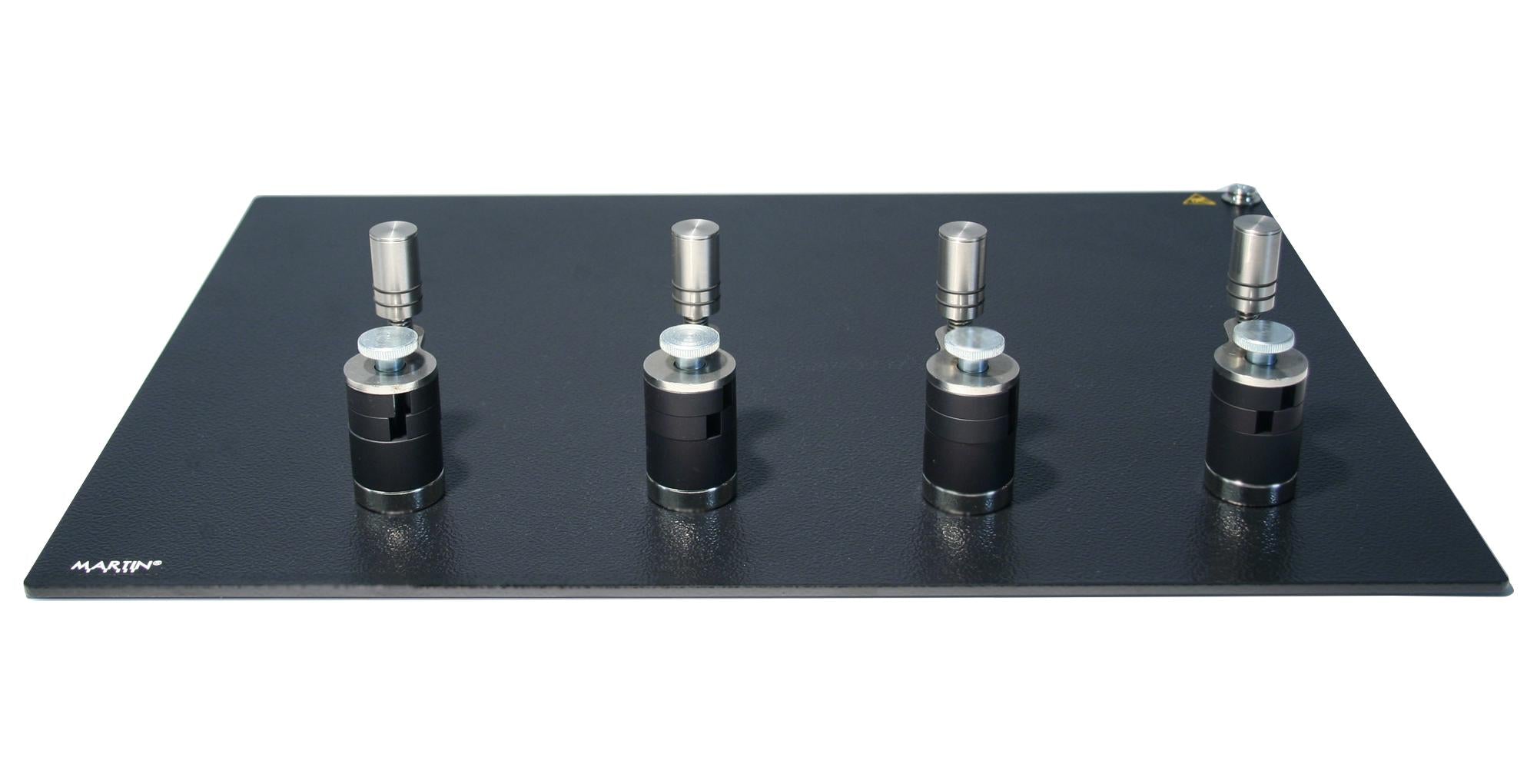 HF00.0016 BASE PLATE/280MM X 380MM/4 X MAGNET HLDR MARTIN SMT