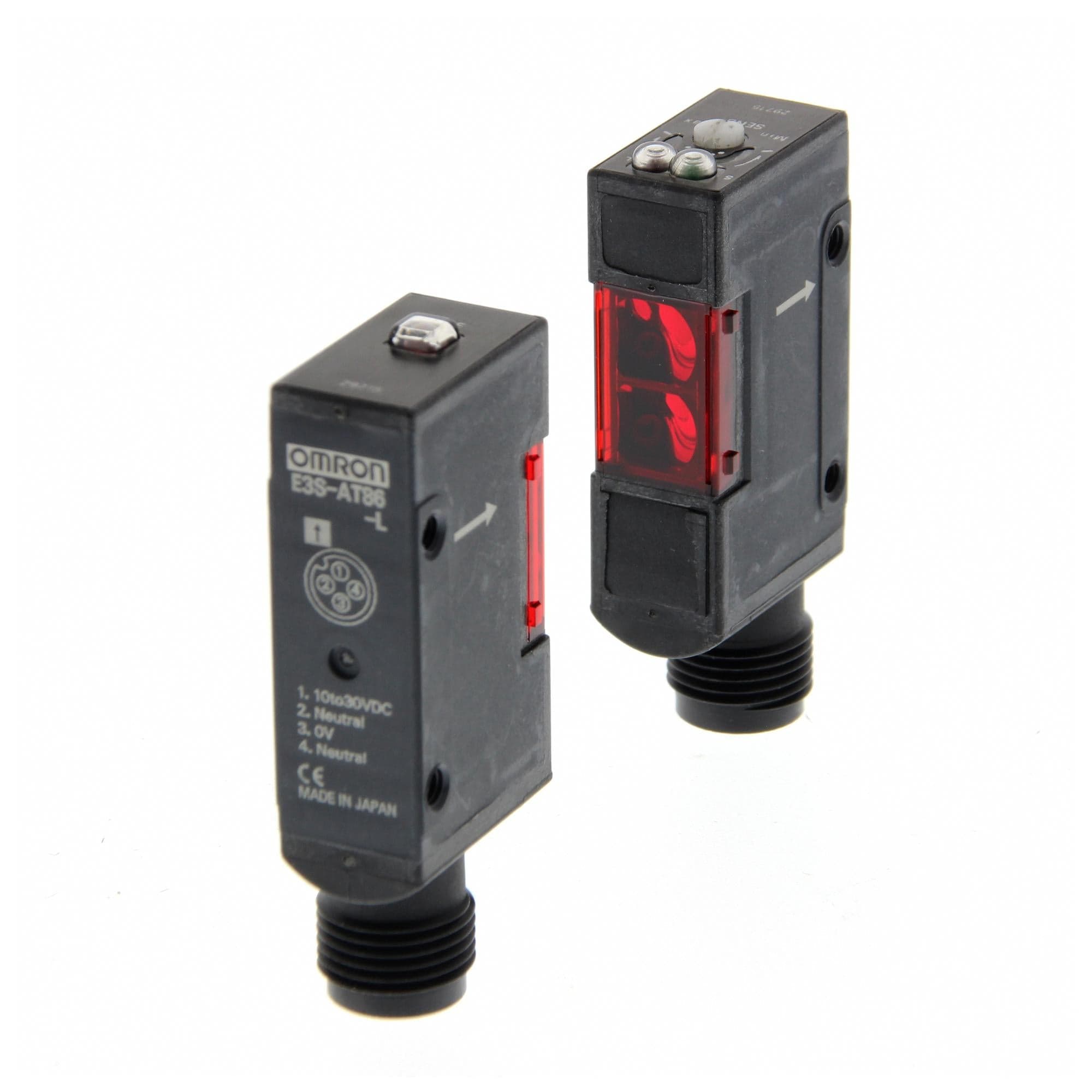 OMRON Optical/Slot E3S-AT66 PHOTOELECTRIC SENSOR, NPN, 7M OMRON 3413935 E3S-AT66